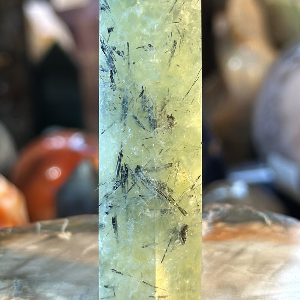 Prehnite Crystal Point! - Picture 11 of 11